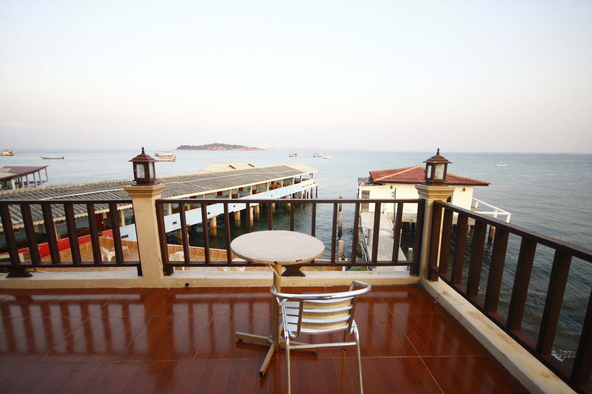 Koh Larn Sea Side Resort 외부 사진